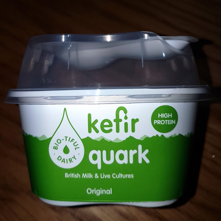 Live kefir quark cottage cheese